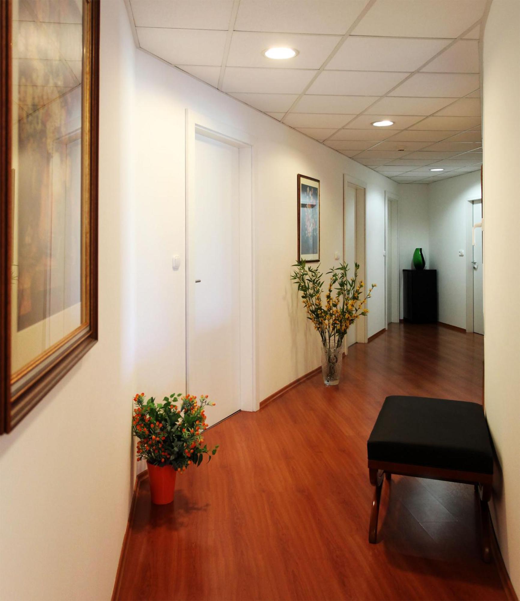 Sos Motel Hatvan Ngoại thất bức ảnh